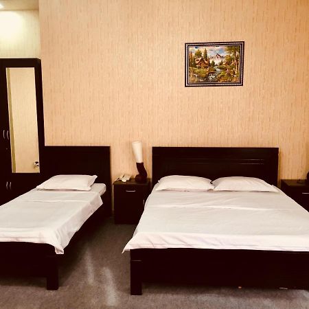 Hotel Nice Tbilisi Zewnętrze zdjęcie