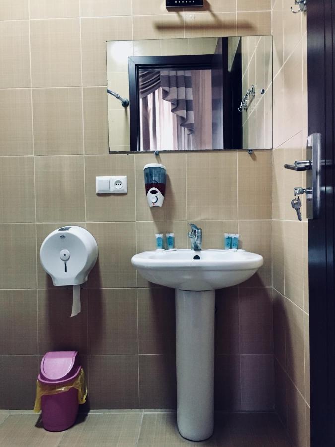 Hotel Nice Tbilisi Zewnętrze zdjęcie